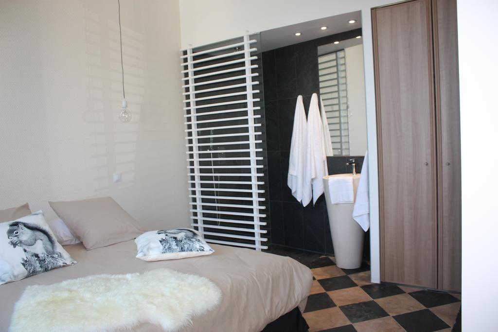 Appartement Du Fau De La Roque Villefranche-de-Rouergue Bagian luar foto